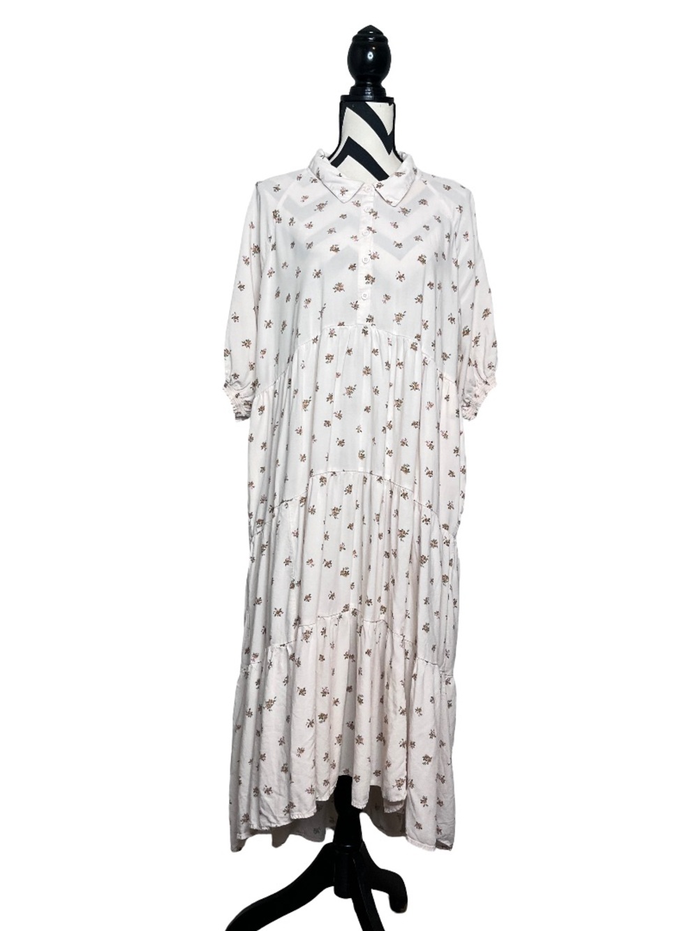 Torrid Sz 2 Ditsy Floral Cottagecore Puff Sleeve Tiered Midi Dress